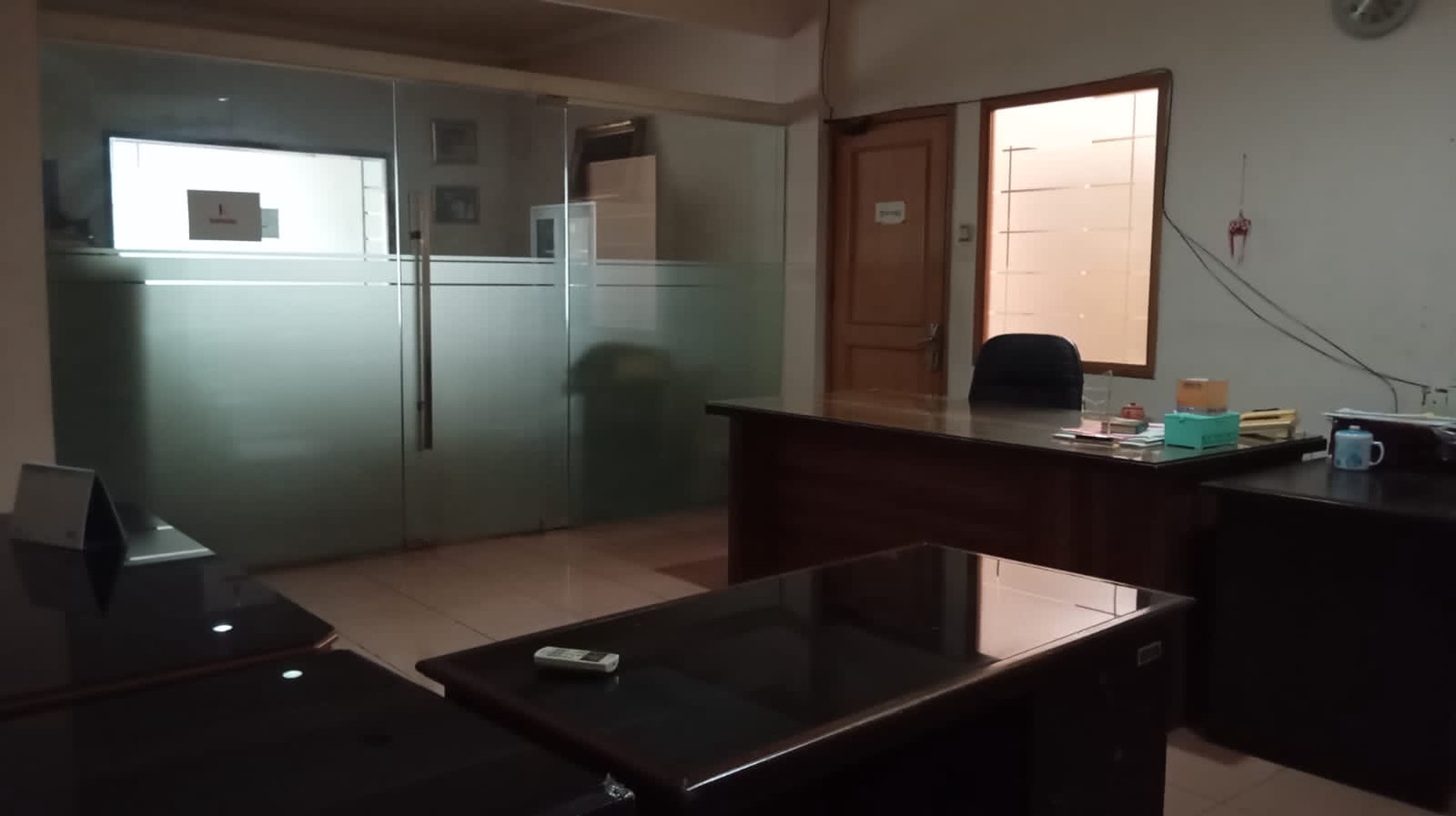 Gedung Perkantoran 4 Lantai di Warung Buncit Siap Pakai