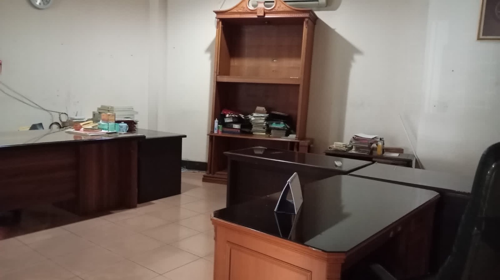 Gedung Perkantoran 4 Lantai di Warung Buncit Siap Pakai