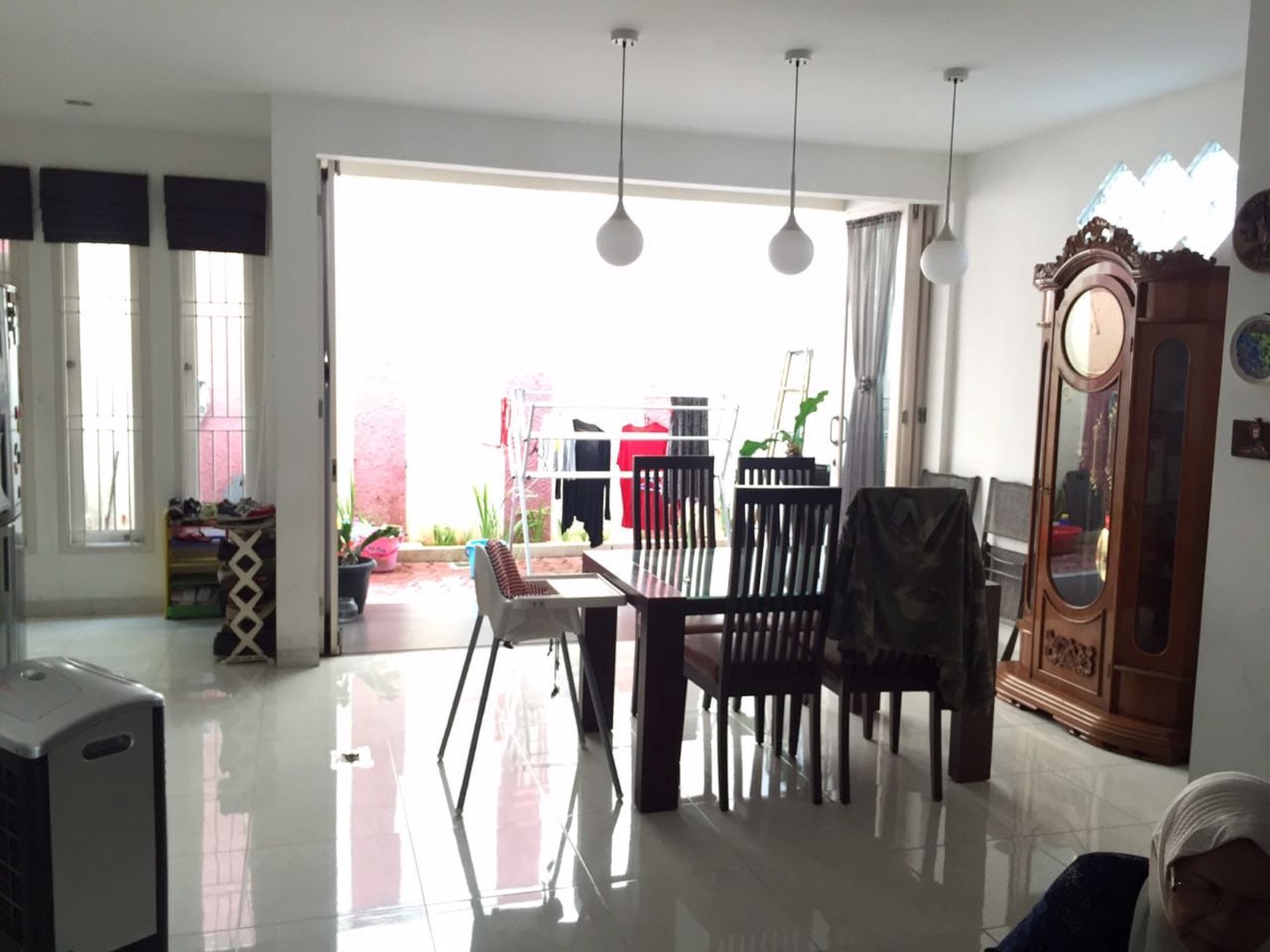 Rumah 2 Lantai, Bagus ada halaman belakang di Pondok Karya