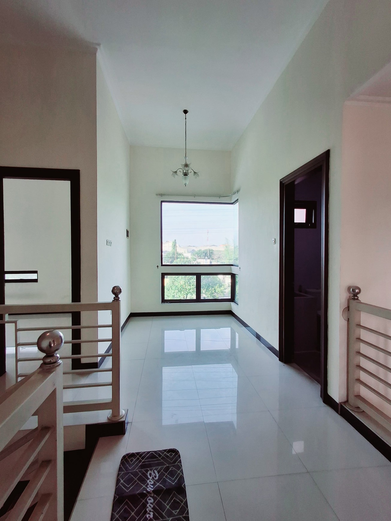 Rumah dijual Boulevard