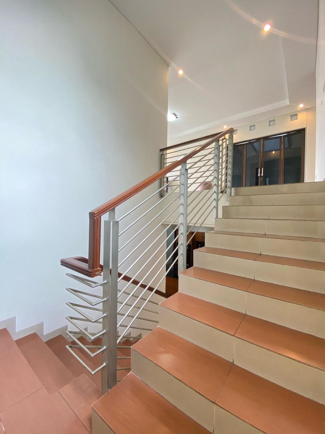 Cipete gaharu luas 497 rumah dengan halaman luas