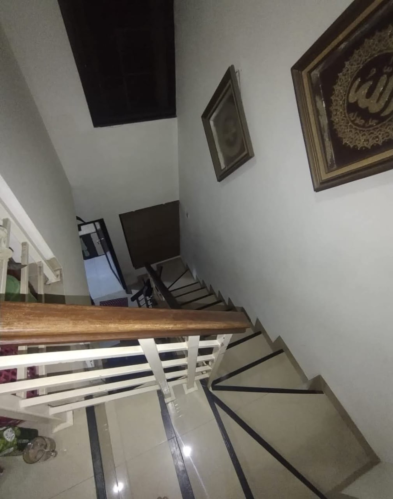 Rumah Bagus DI Green Wood Town House Ciputat Tangerang Selatan