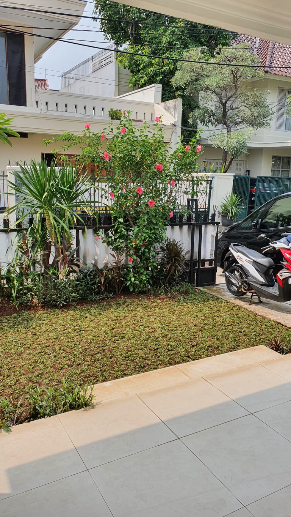 Rumah Mewah di Cipete Luas 670m2 Halaman Belakang Luas