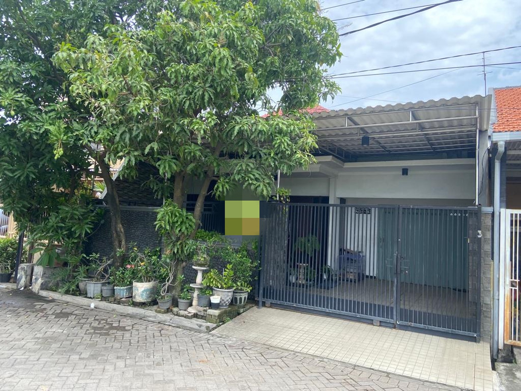 Rumah Kutisari dijual cepat