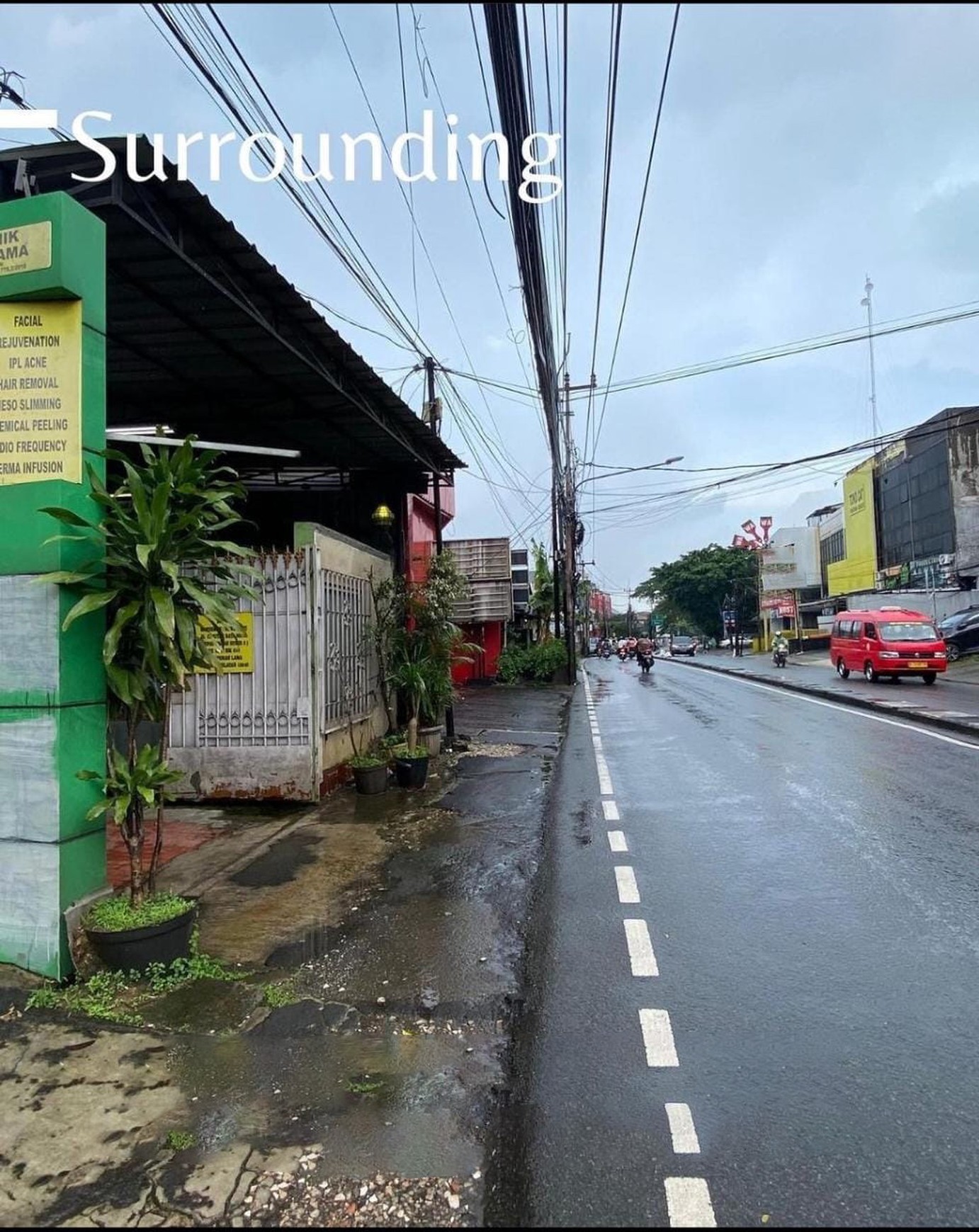 Kos Kosan 15 Pintu di Pinggir Jalan Lokasi Strategis @Kebayoran Lama, Jakarta Selatan