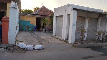 Dijual rumah dukuh menanggal