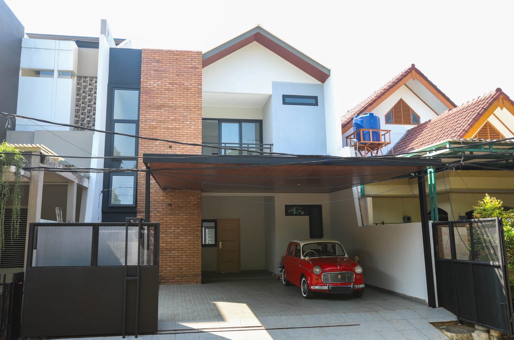 Rumah Baru 2 Lantai Siap Huni di Graha Raya Bintaro 