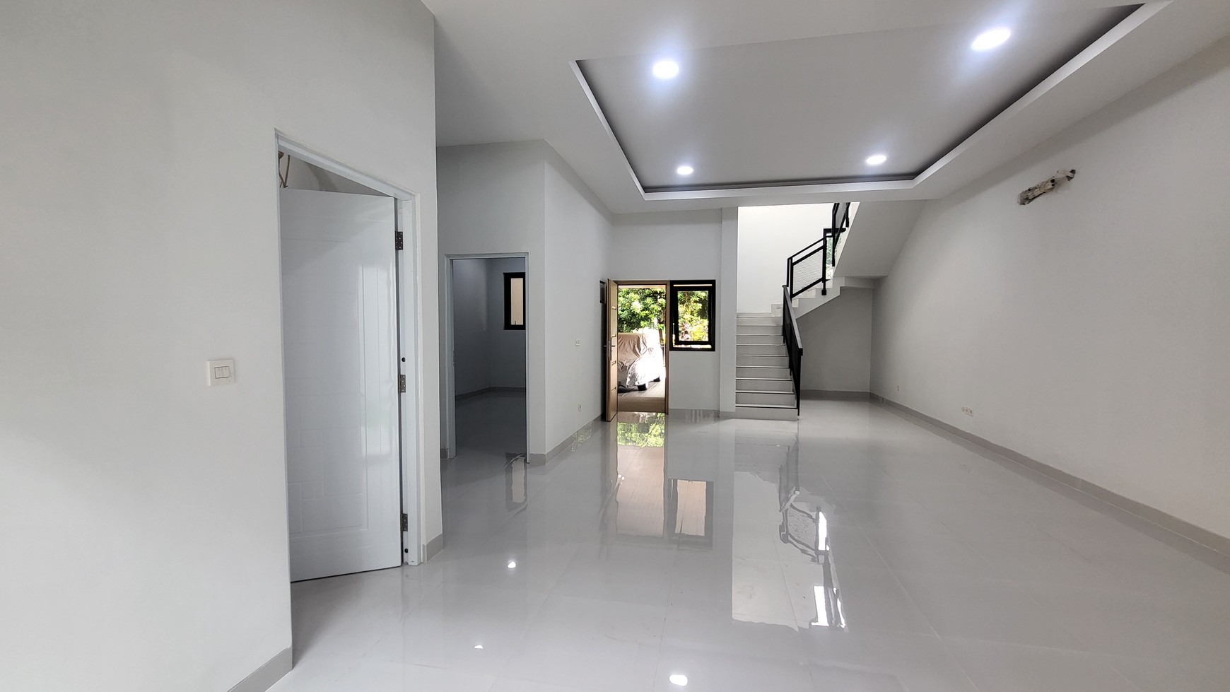 Rumah Baru 2 Lantai Siap Huni di Graha Raya Bintaro 