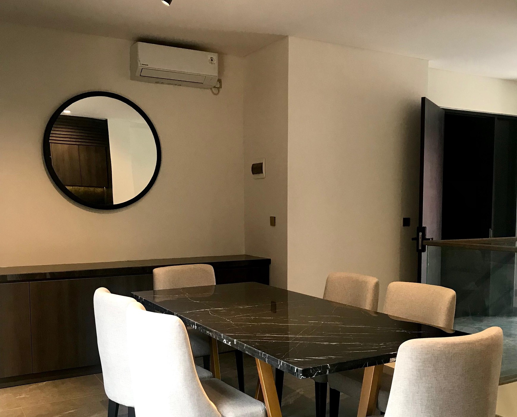 Rumah Baru di Daerah Kebayoran Lama Jakarta Selatan
