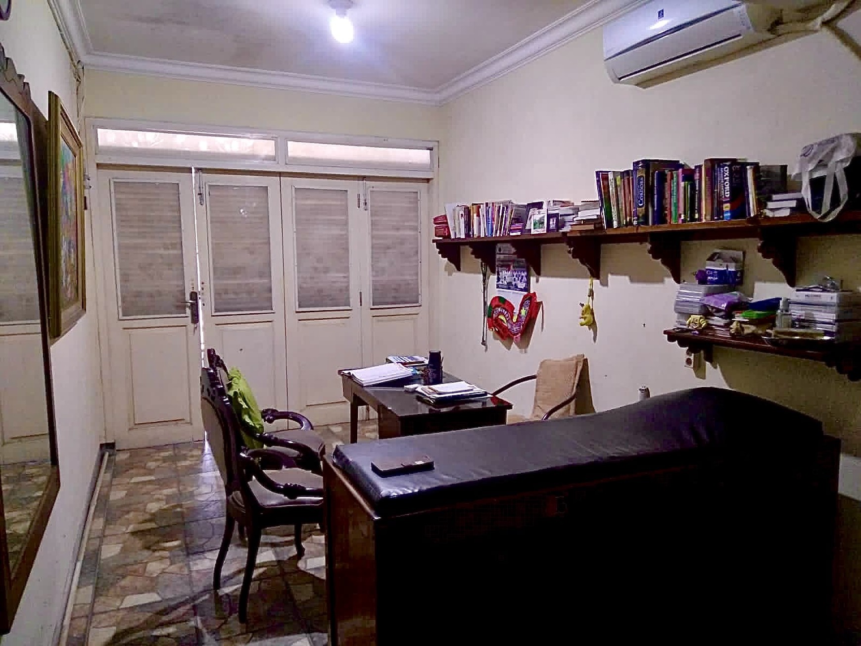 Dijual Cepat Rumah Manyar Indah - 3,6 M NEGO!