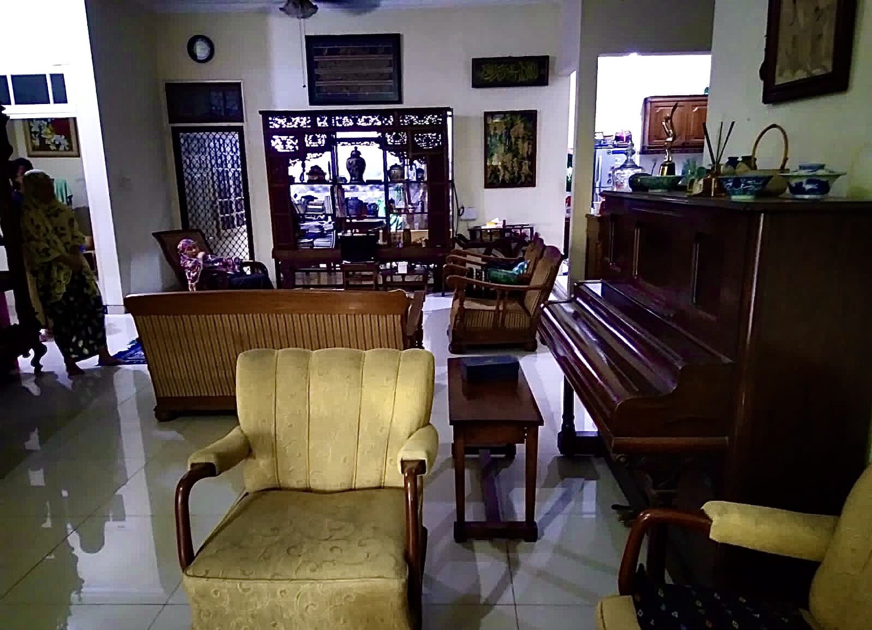 Dijual Cepat Rumah Manyar Indah - 3,6 M NEGO!