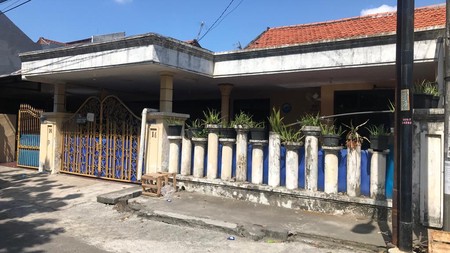 Double Unit! Rumah Gandeng di Rungkut Asri Utara - Ideal untuk Hunian & Kost