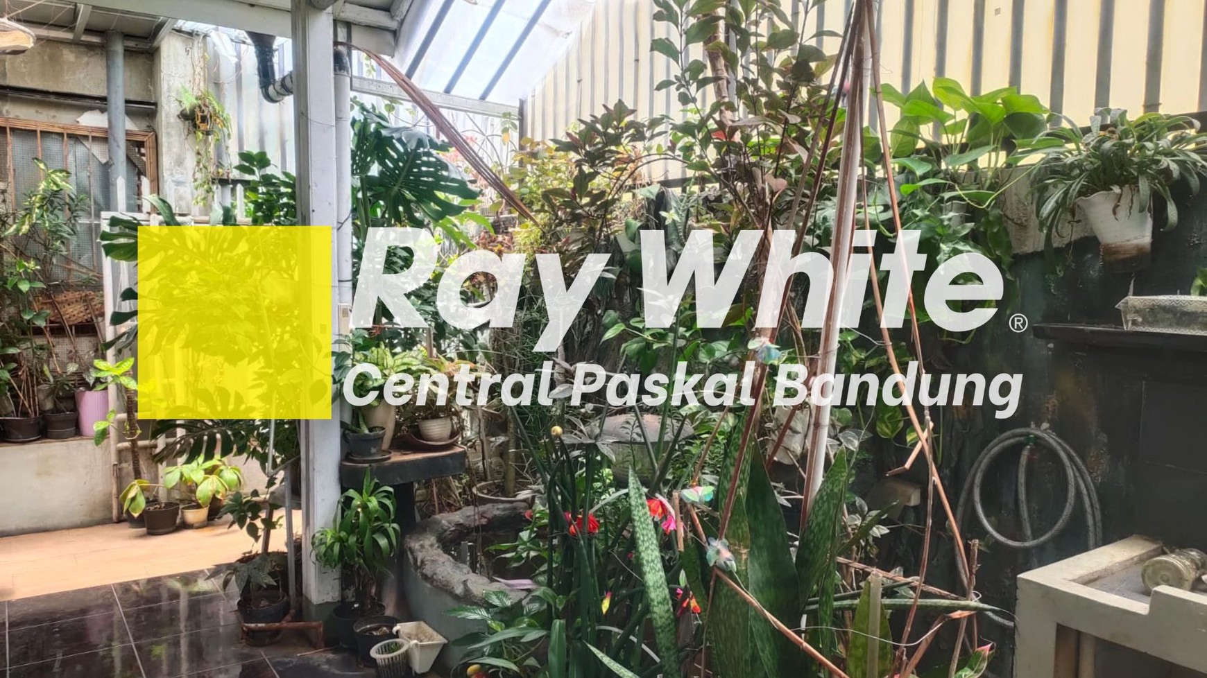 Rumah 2 S H M di Sayap Ciateul Bandung