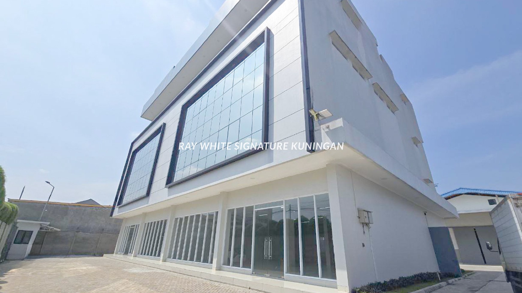 Disewakan Perkantoran Baru Renovasi Di Pergudangan Citeureup Bogor