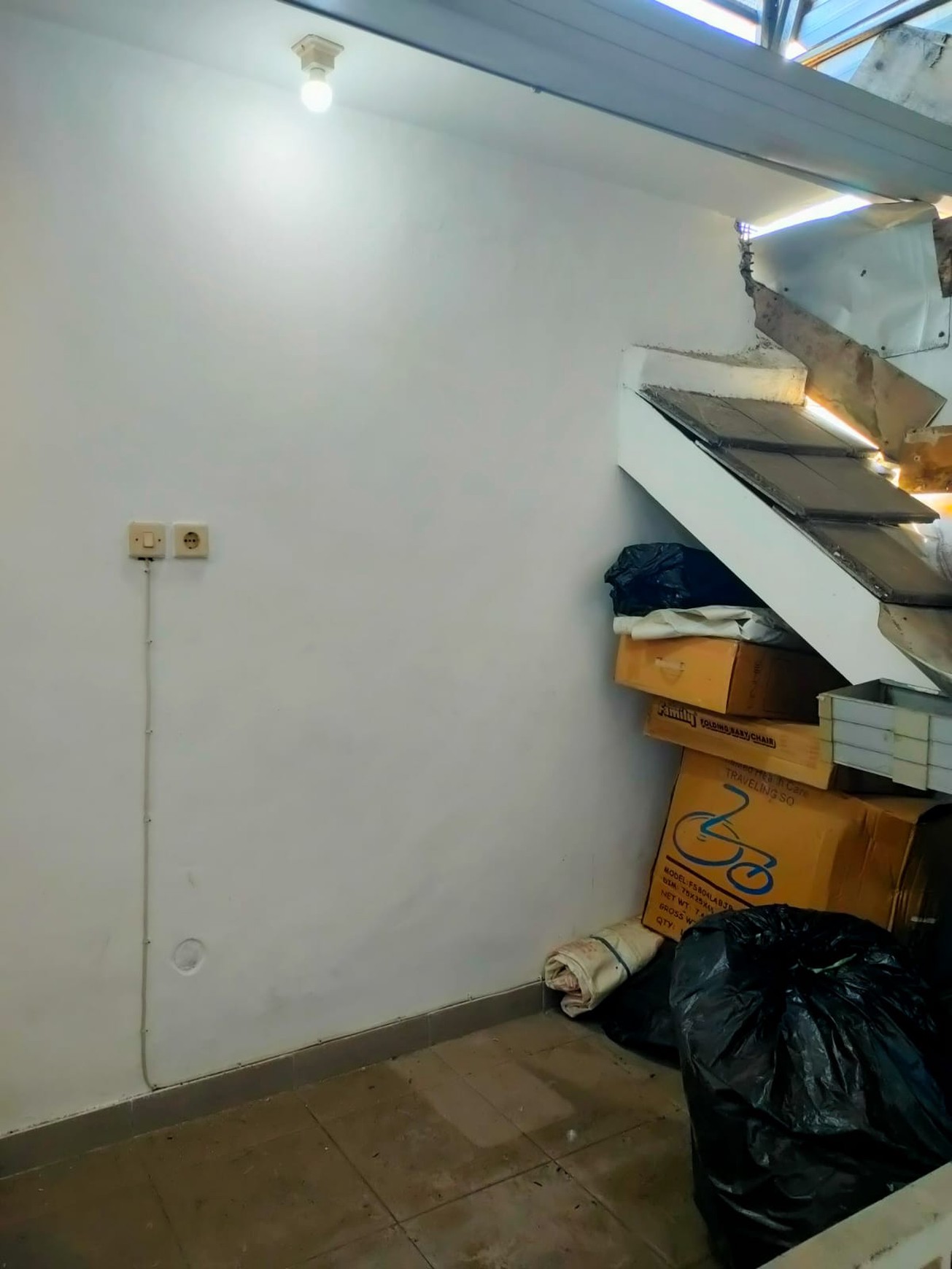 Jual Rumah 1 Lantai Minimalis di Wisata Semanggi - Langsung Tempati!