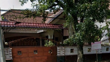 Dijual Rumah SHM di Jalan Semeru Klojen Malang