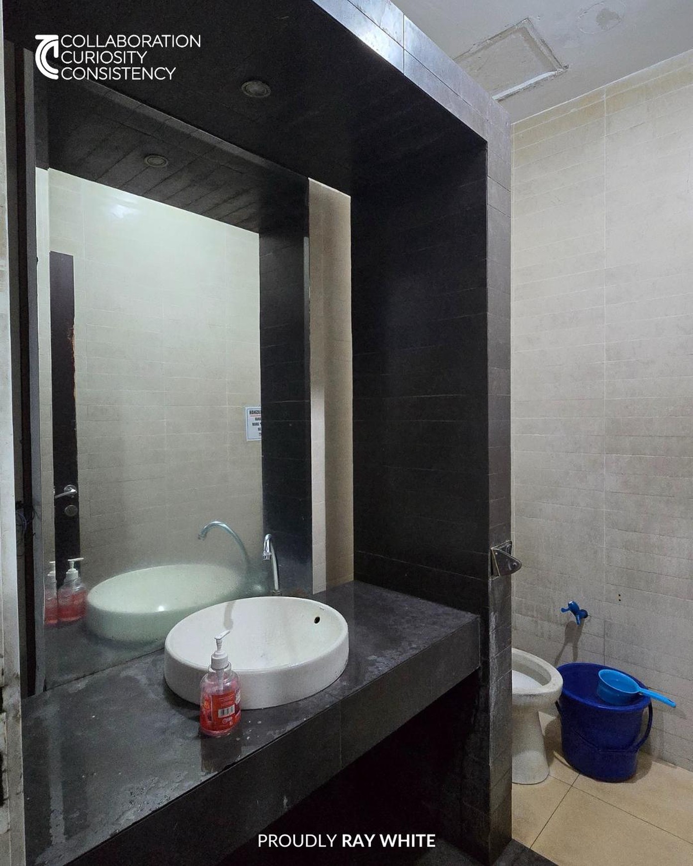 Dijual Ruko Gandeng 4,5 Lantai, Kebayoran Lama, Jakarta Selatan
