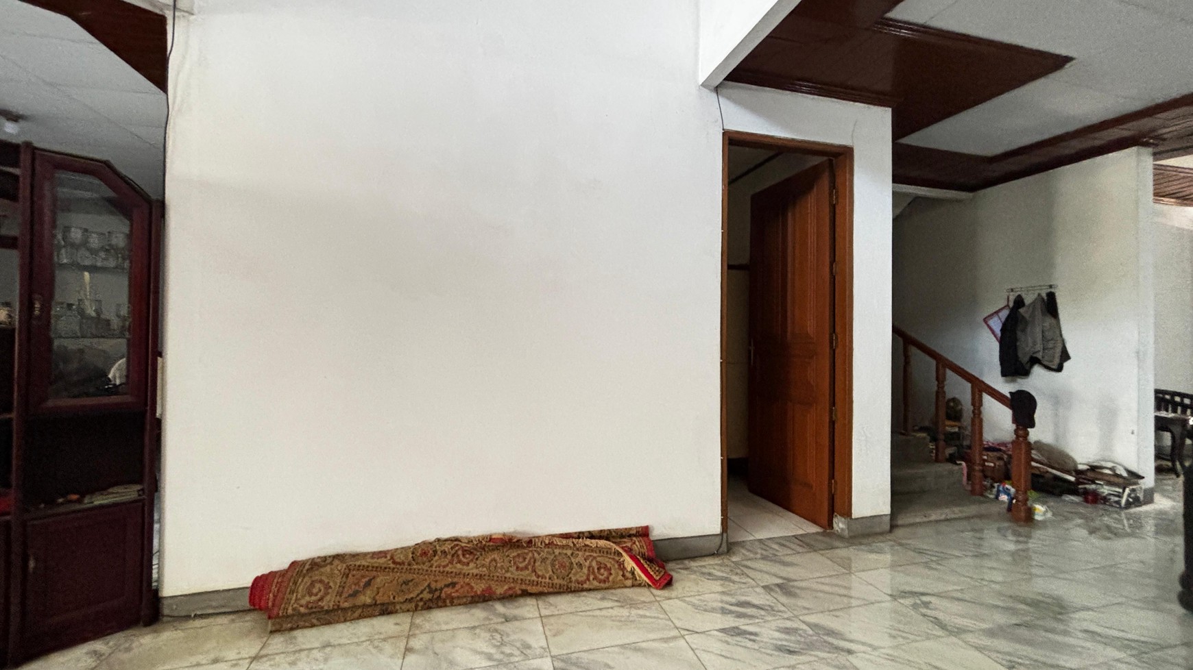 Rumah Besar Lahan 1000 m2 Di Lokasi Komersial Duren Sawit Cocok Untuk Tempat Usaha 10 Menit Ke Tol Becakayu