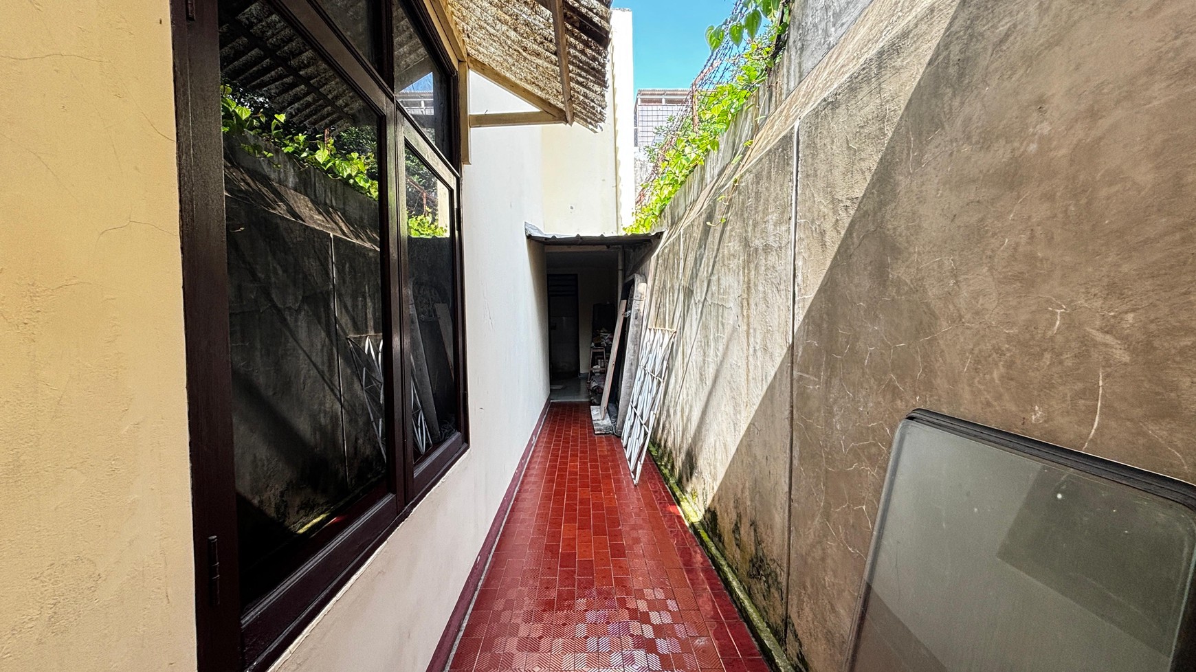 Rumah Besar Lahan 1000 m2 Di Lokasi Komersial Duren Sawit Cocok Untuk Tempat Usaha 10 Menit Ke Tol Becakayu