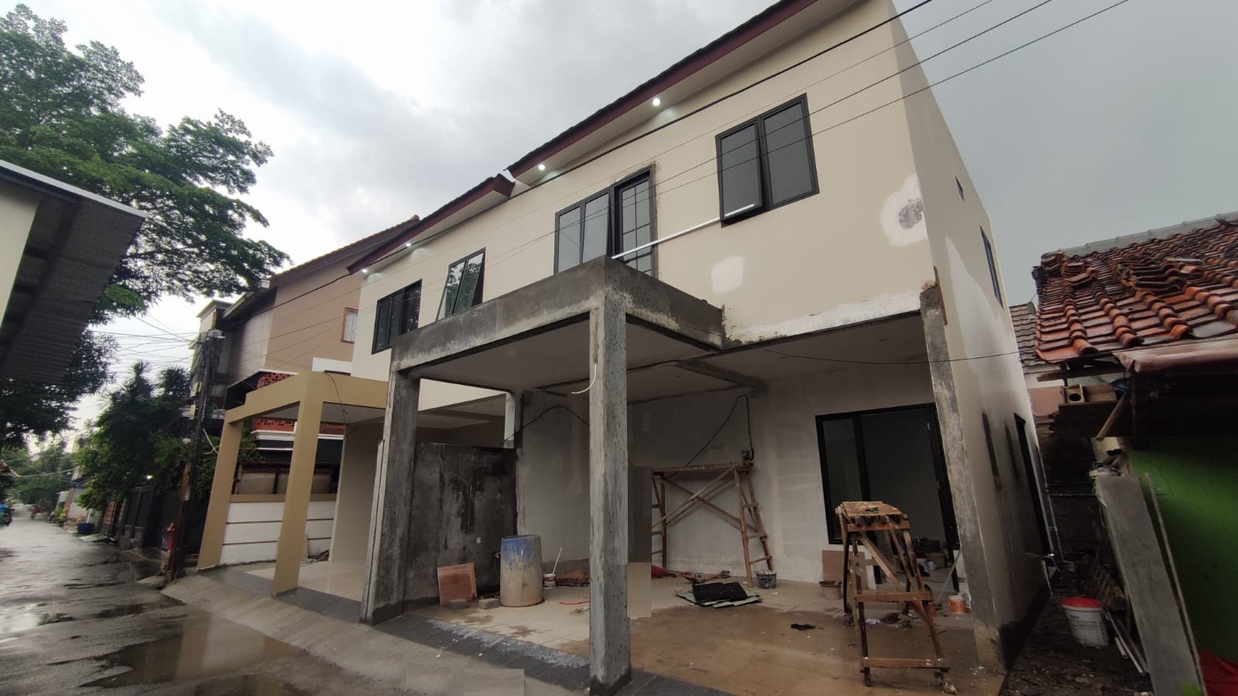 Rumah Brand New, Di Jurang Mangu.