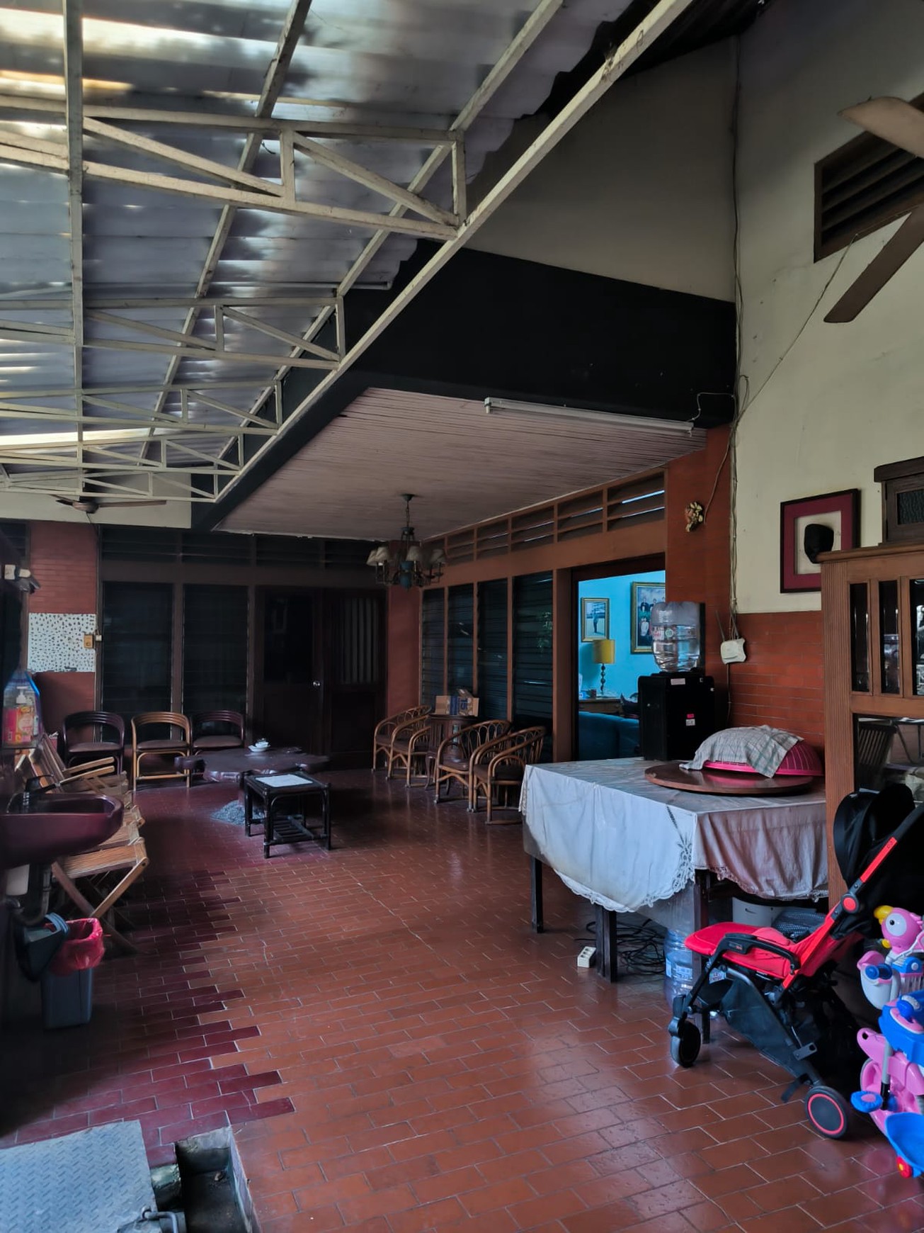 RUMAH DIJUAL JALAN PEJATEN DARMAJAYA JAKARTA SELATAN