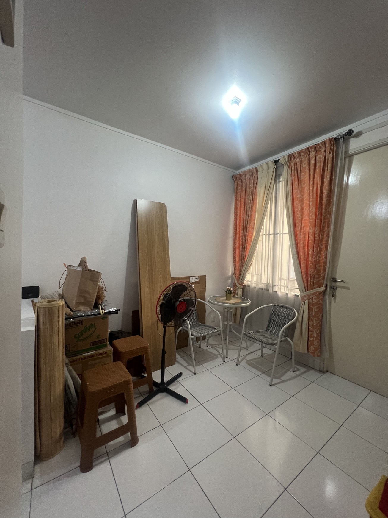 Rumah Bagus Siap Huni Terawat Istana Regency Sudirman