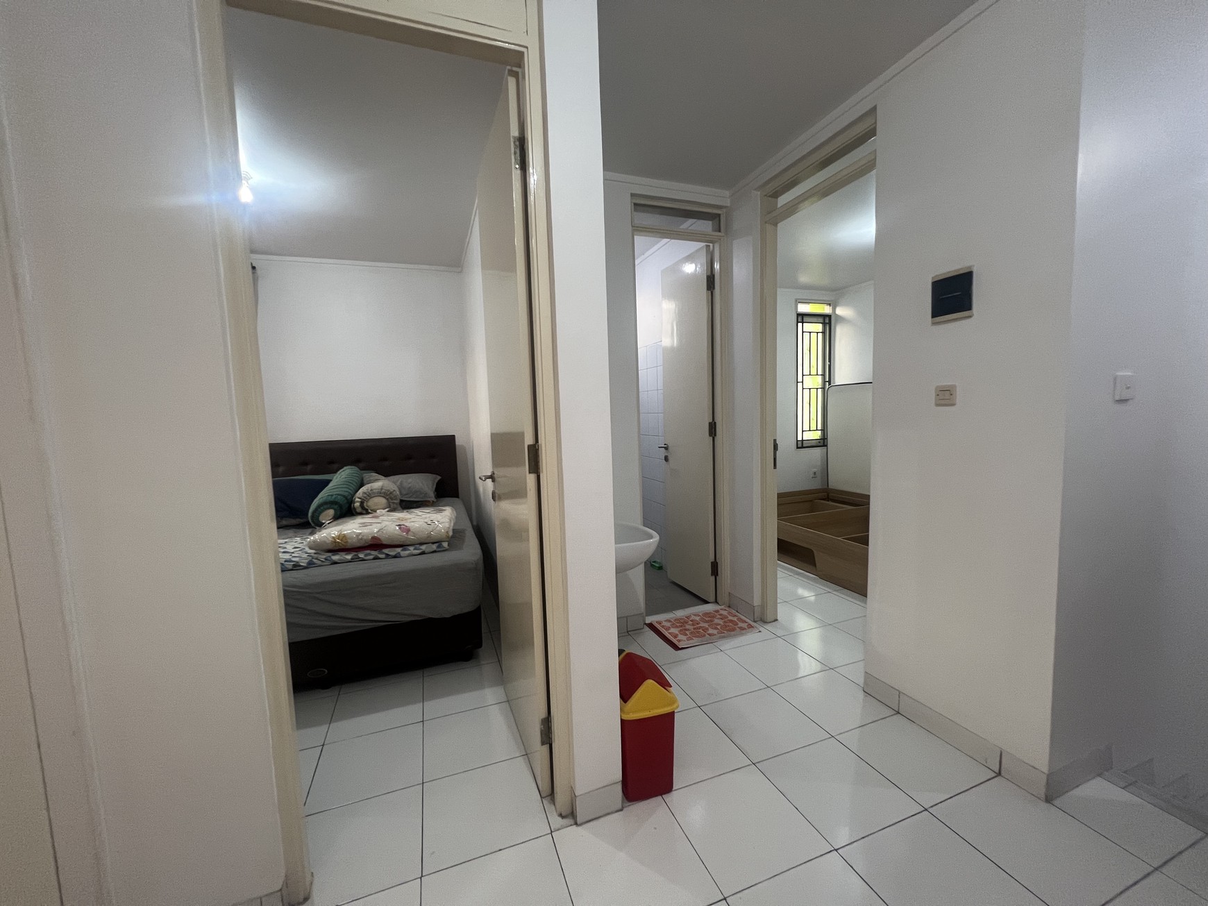 Rumah Bagus Siap Huni Terawat Istana Regency Sudirman