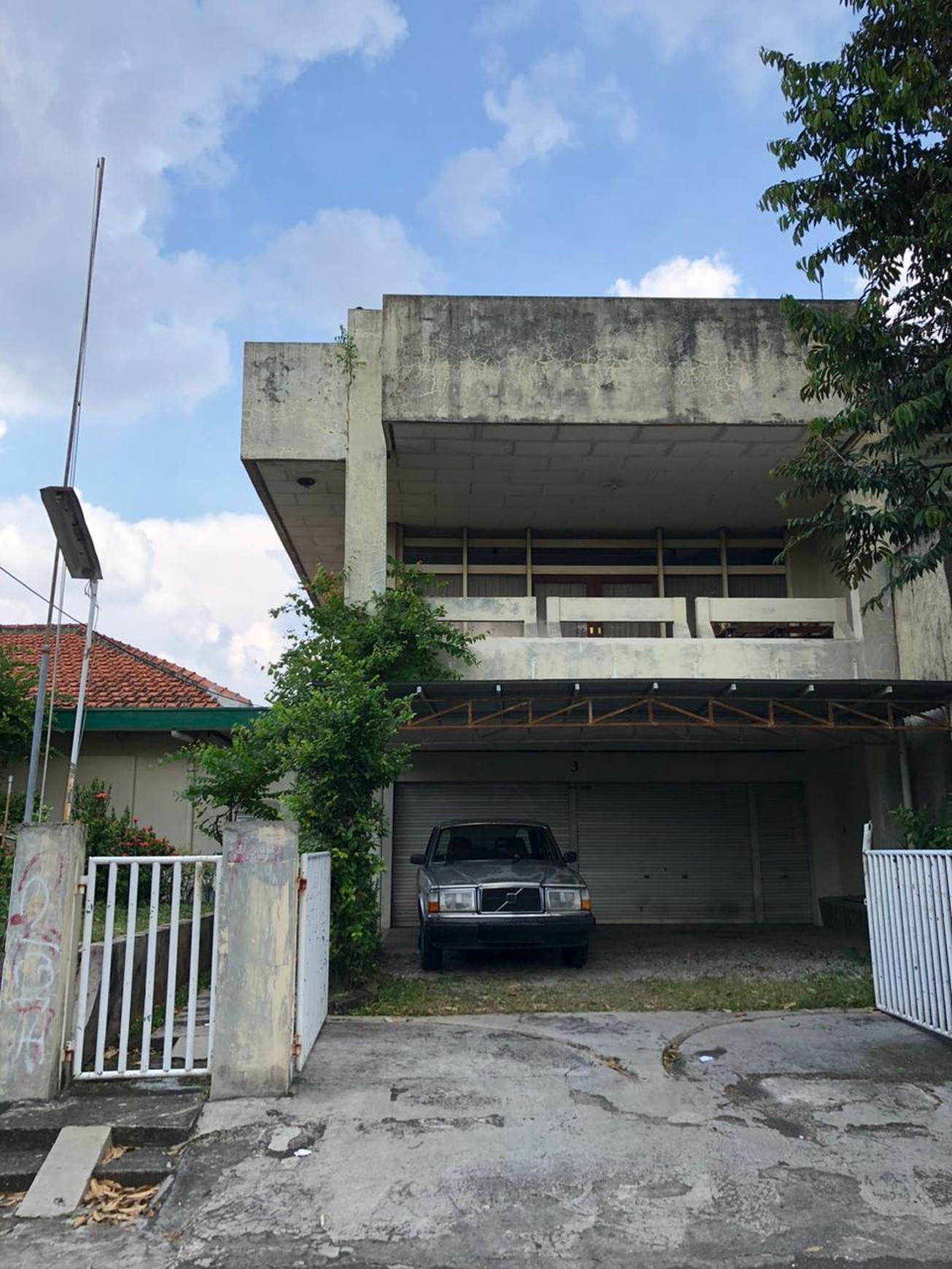 Rumah Luas Area Pondok Pinang Nempel Gatte Tol & Stasiun MRT