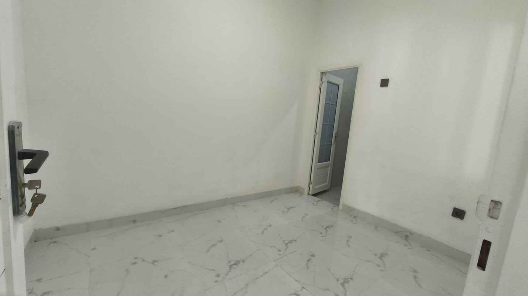 Rumah Baru di Area Strategis Tebet Barat Dalam Jak-Sel