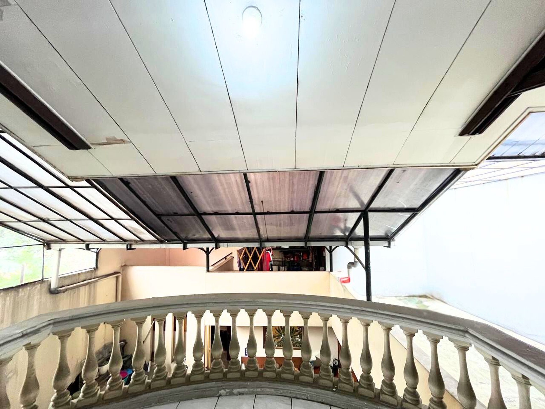 Rumah di Menteng Dalan Tebet Jak-Sel
