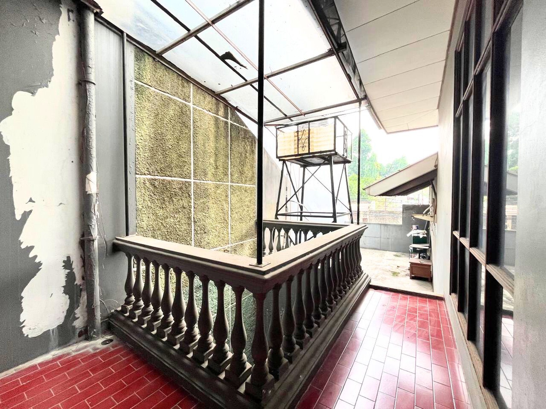 Rumah di Menteng Dalan Tebet Jak-Sel