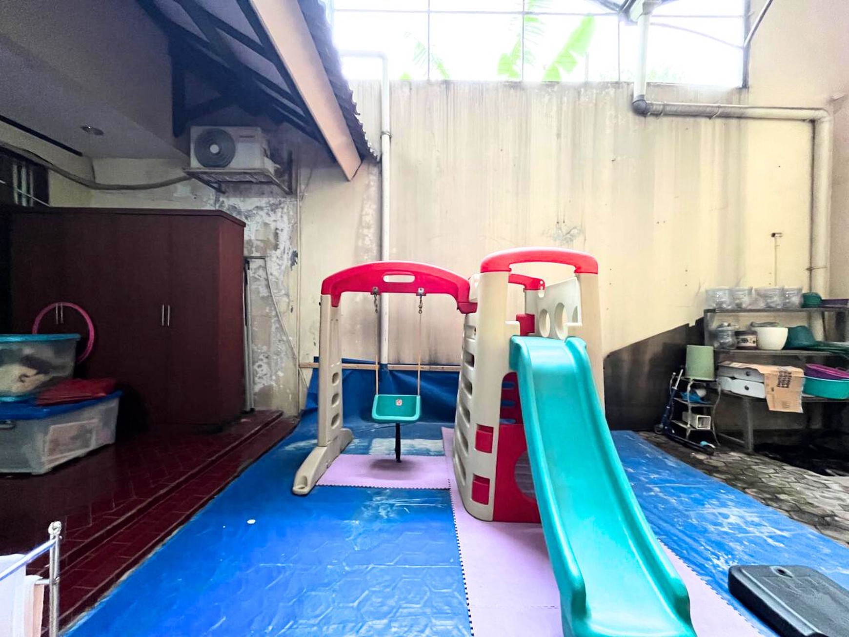 Rumah di Menteng Dalan Tebet Jak-Sel