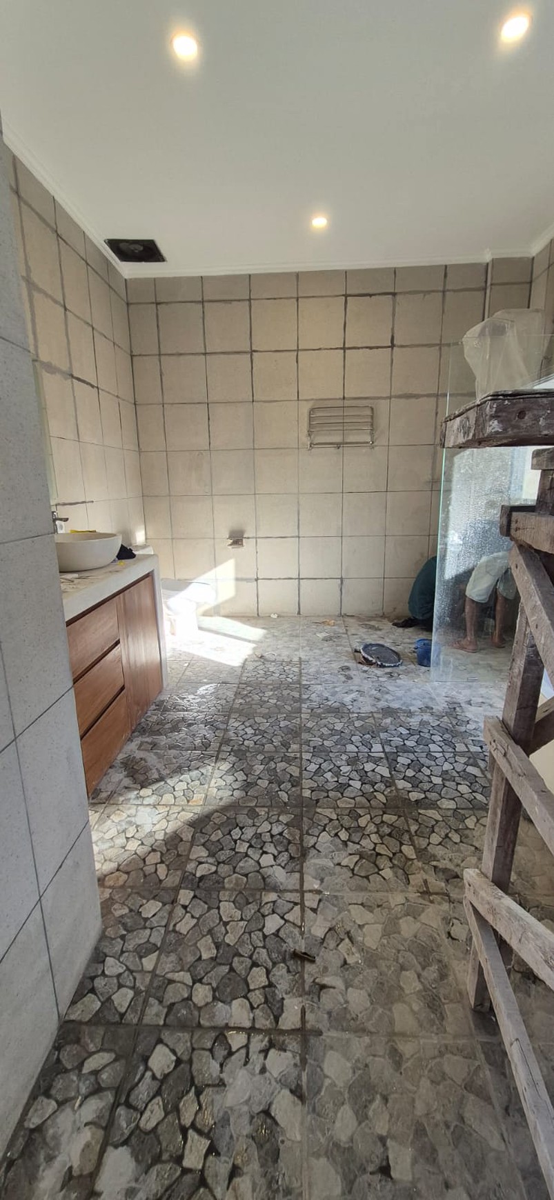 Rumah Hitung Tanah Area Cipete