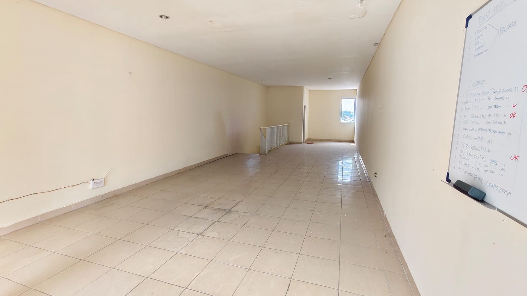 Rumah Hitung Tanah Area Cipete