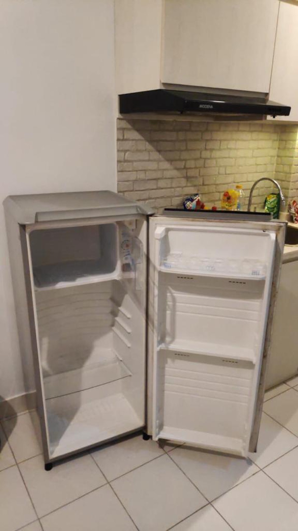 DIJUAL APARTEMEN STUDIO PATRALAND URBANO BEKASI SEBELAH STASIUN KRL BEKASI KOTA