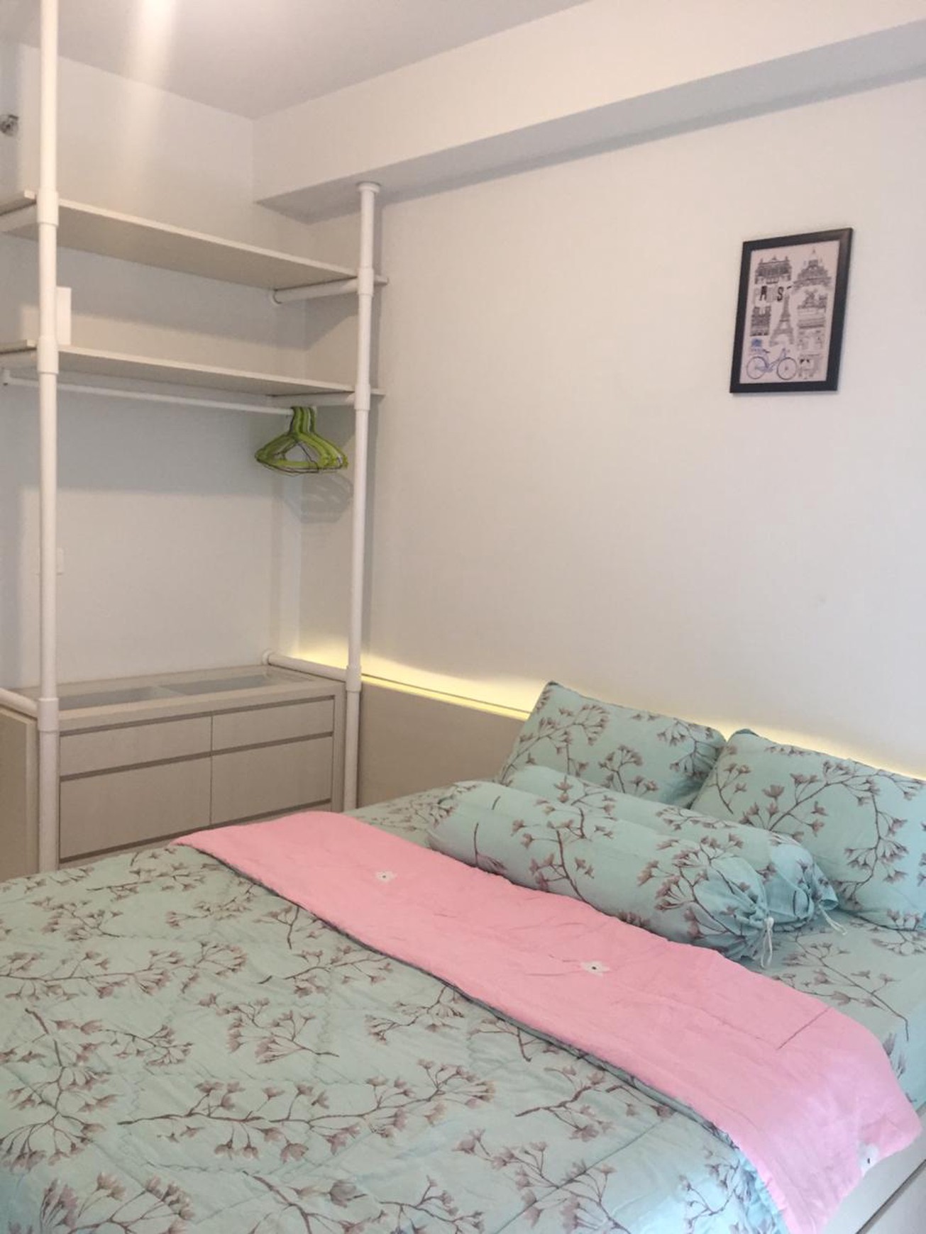 DIJUAL APARTEMEN STUDIO PATRALAND URBANO BEKASI SEBELAH STASIUN KRL BEKASI KOTA