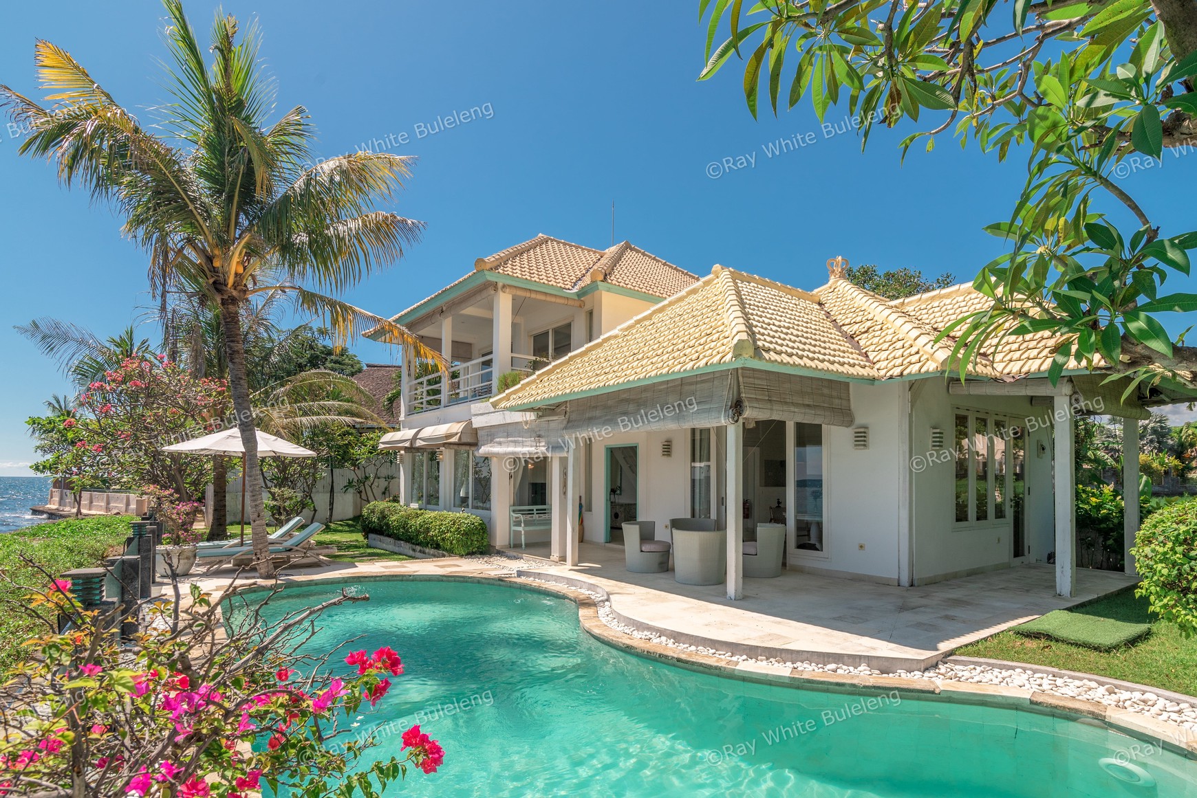 ABSOLUTE BEACHFRONT VILLA AND BOUTIQUE RESORT - NORTH BALI INVESTMENT GEM