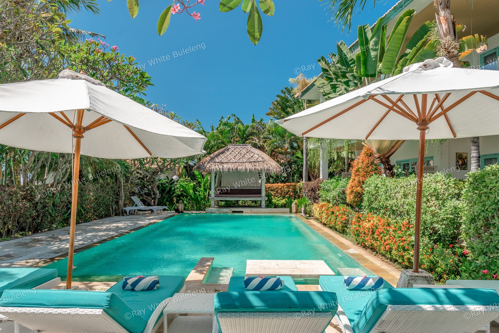 ABSOLUTE BEACHFRONT VILLA AND BOUTIQUE RESORT - NORTH BALI INVESTMENT GEM