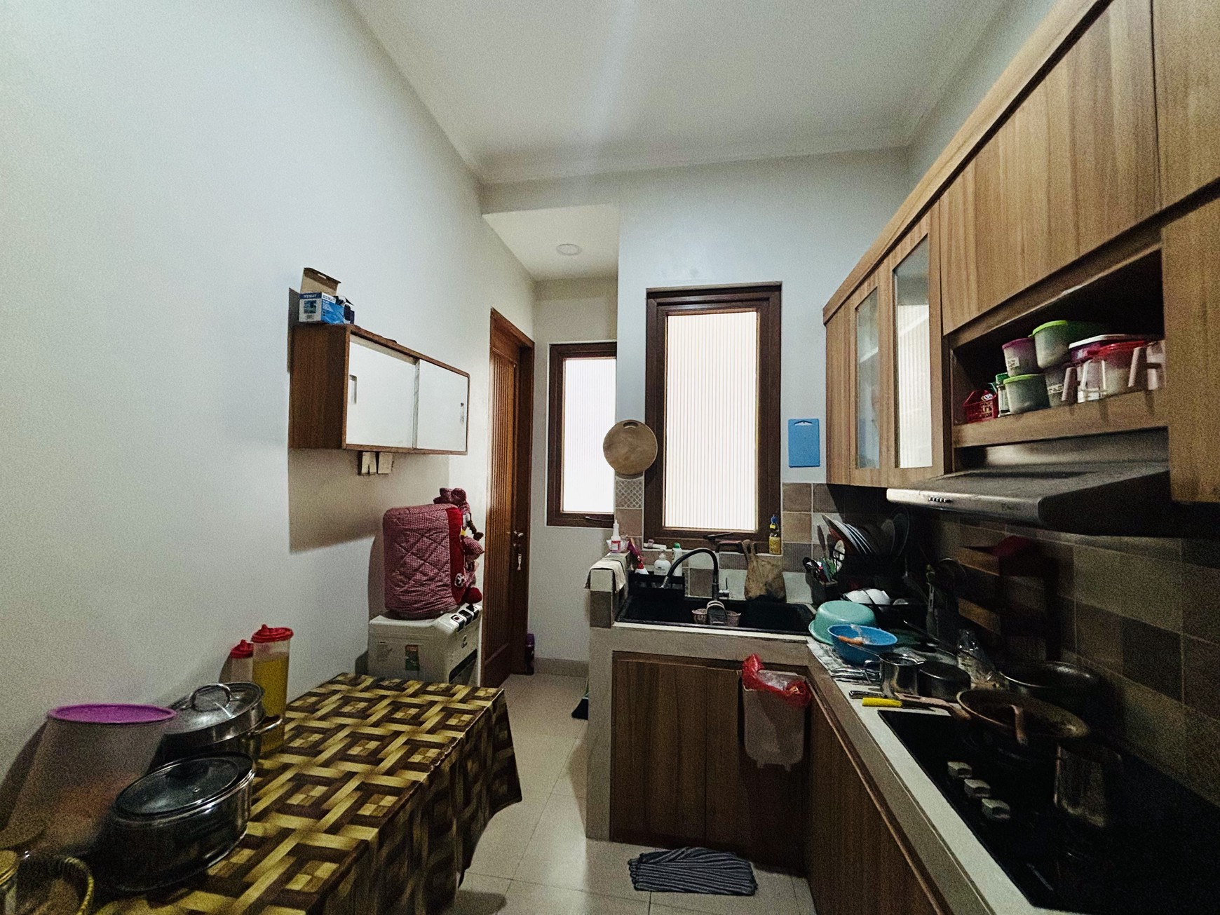 Rumah 2.5 Lantai Hoek Nyaman di CITRA GRAN CIBUBUR