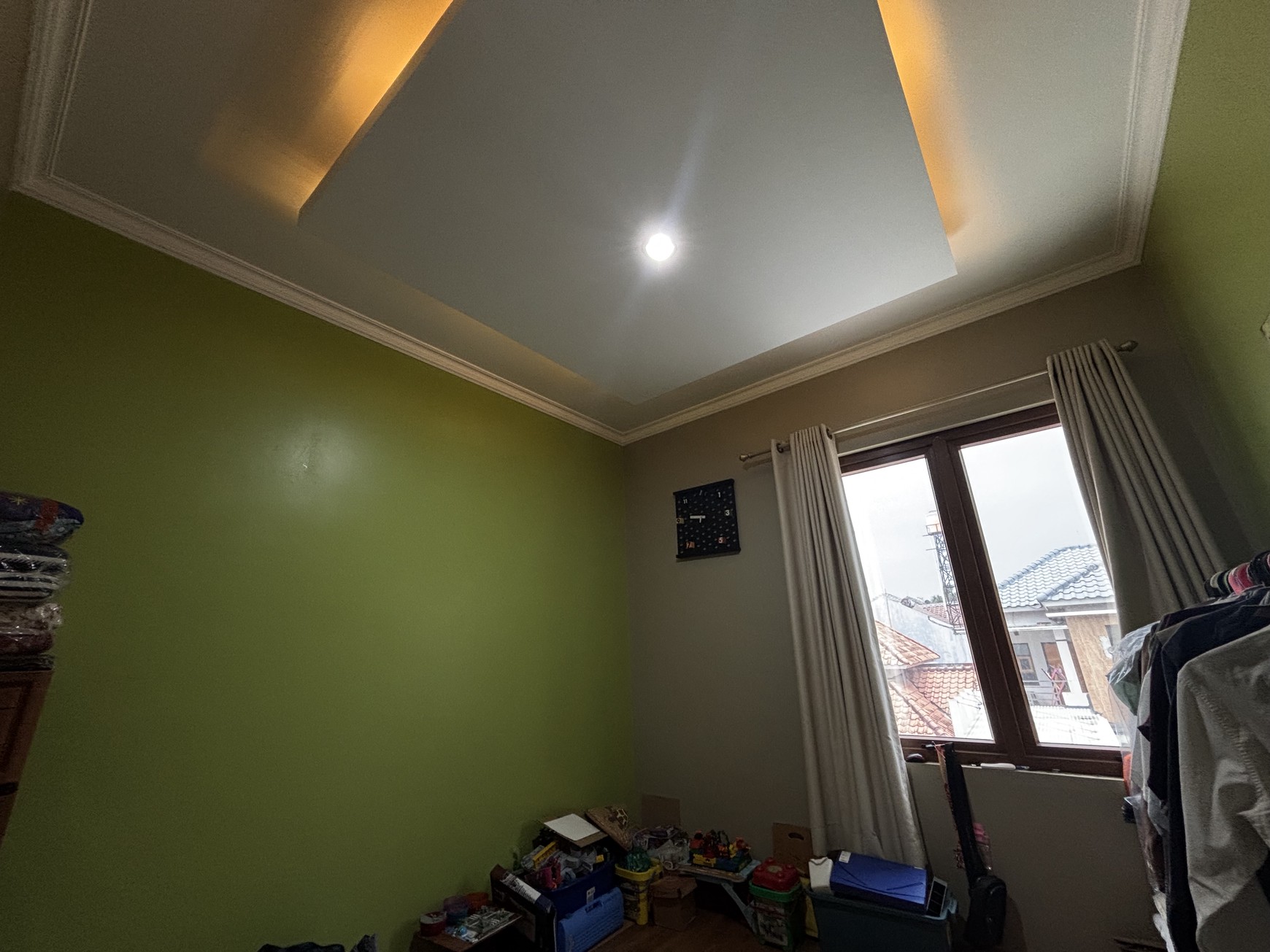 Rumah 2.5 Lantai Hoek Nyaman di CITRA GRAN CIBUBUR