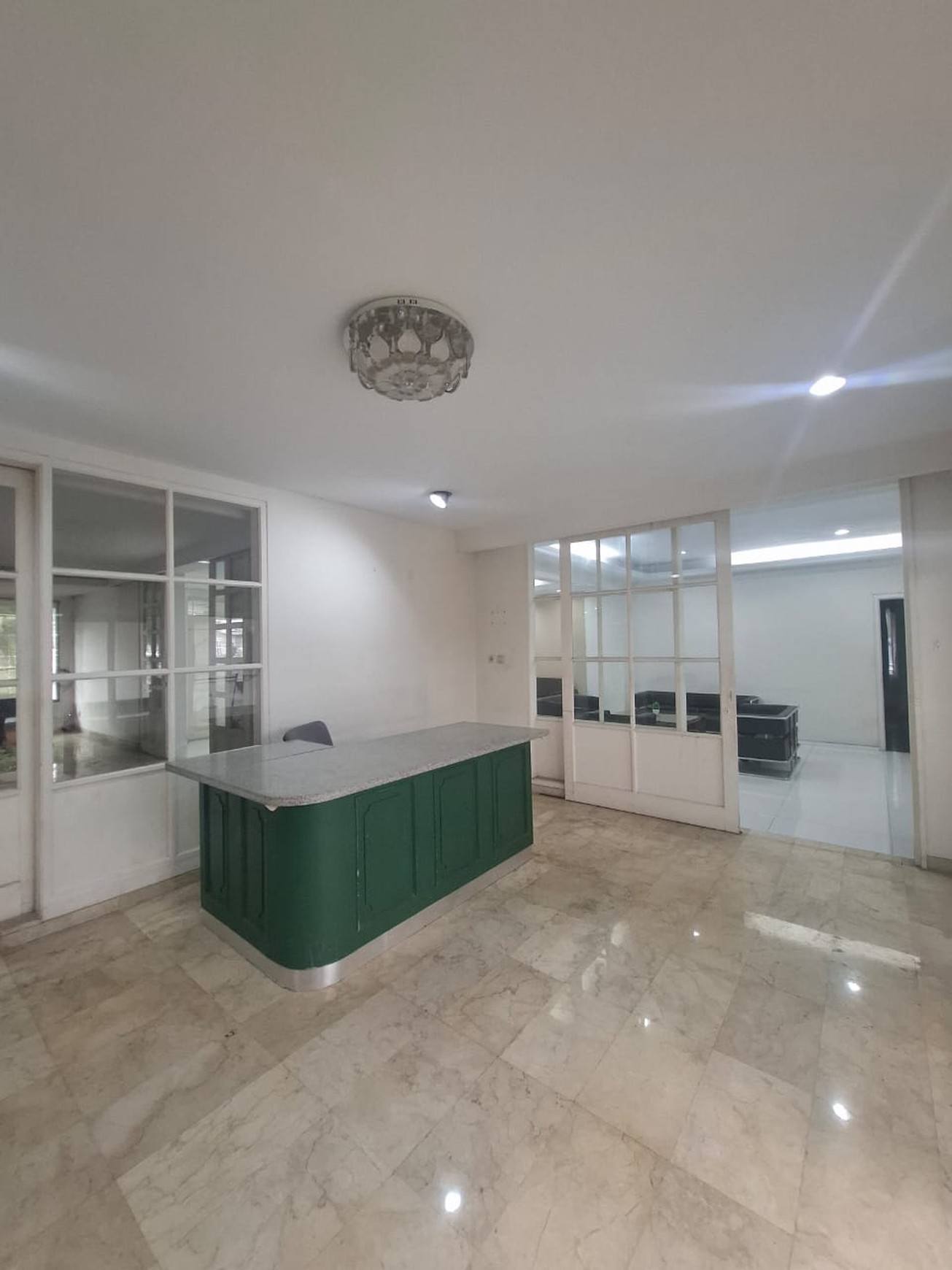 RUMAH DIJUAL JALAN DAHA KEBAYORAN BARU JAKARTA SELATAN