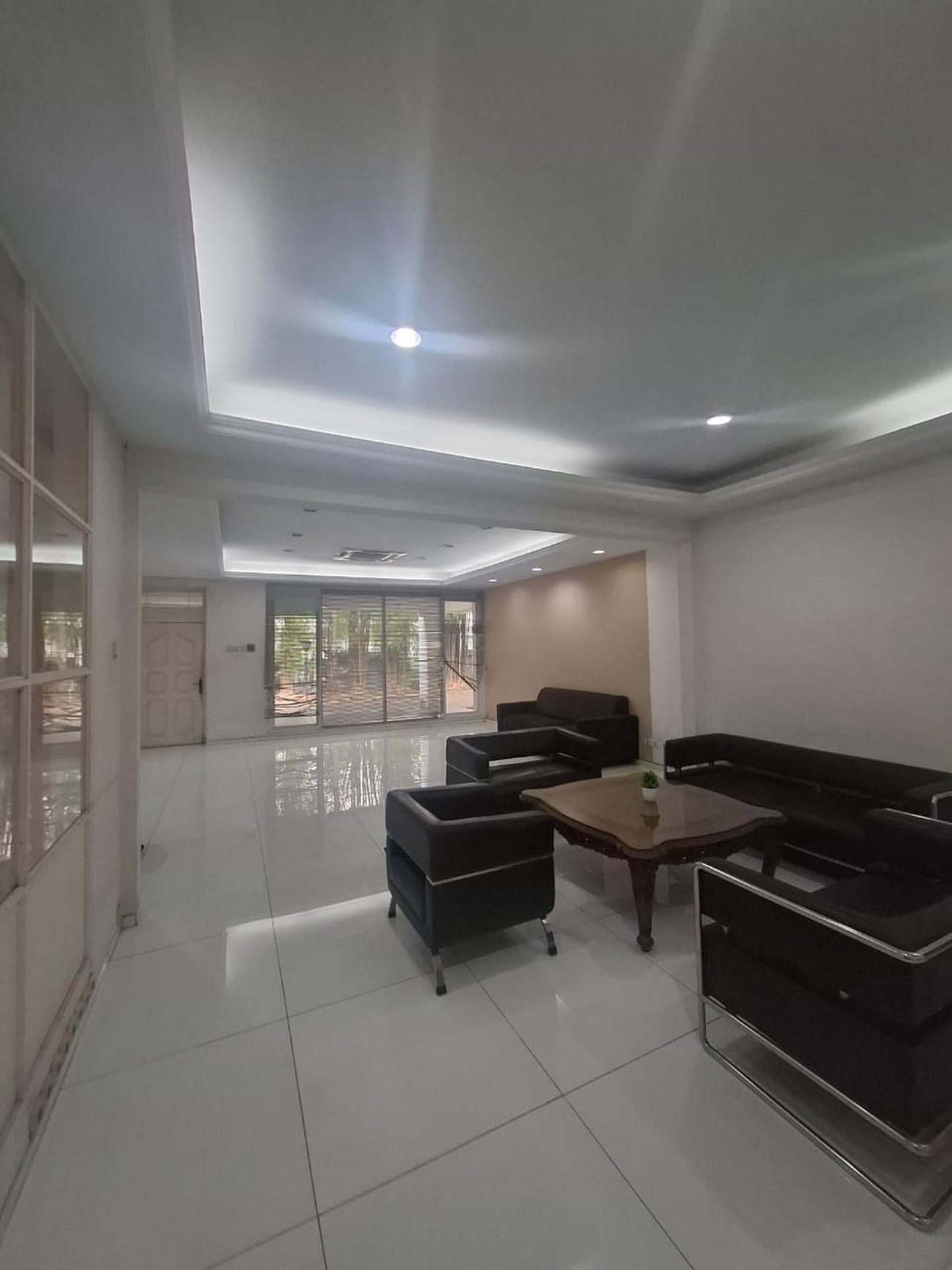 RUMAH DIJUAL JALAN DAHA KEBAYORAN BARU JAKARTA SELATAN