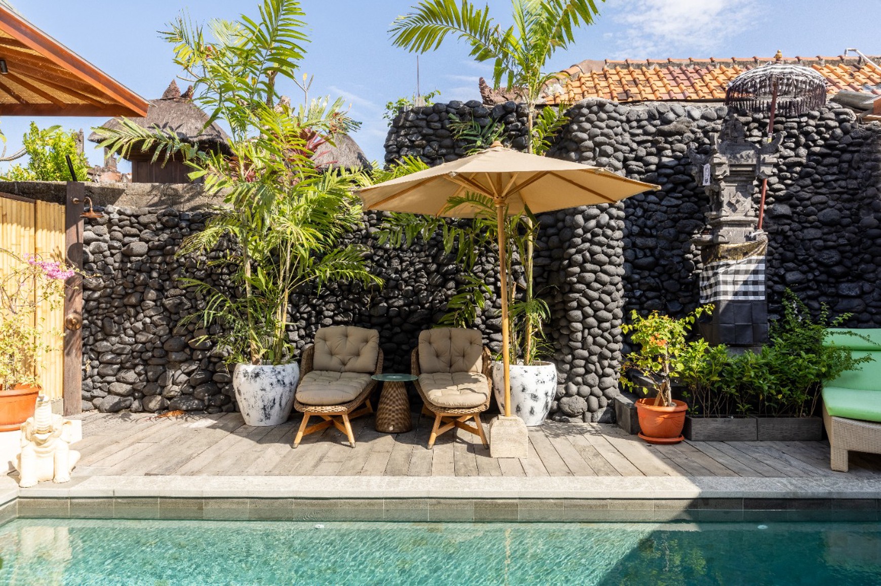 Freehold - Elegant Modern Villa with Balinese Touches in Sanur, Bali