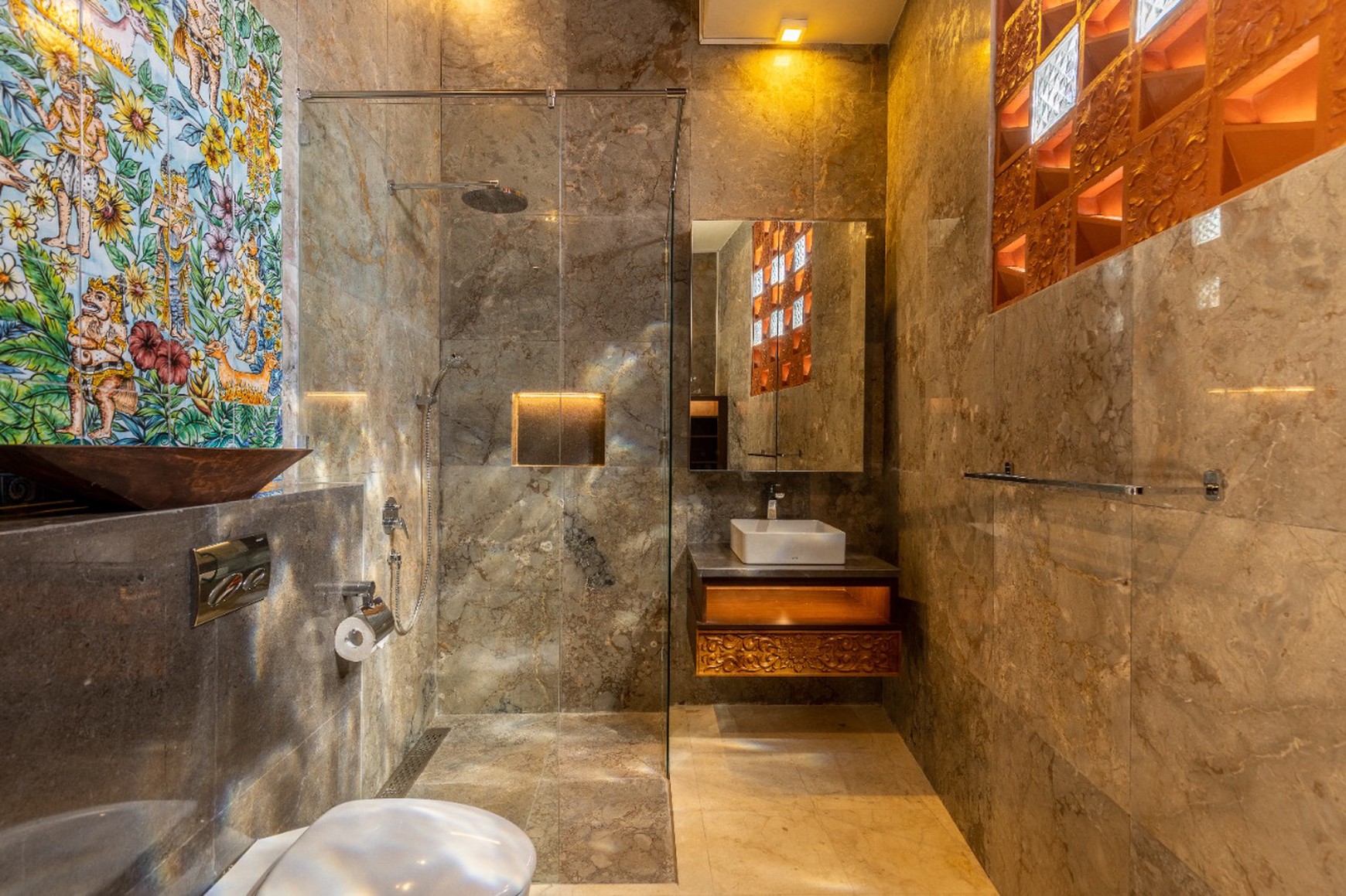 Freehold - Elegant Modern Villa with Balinese Touches in Sanur, Bali