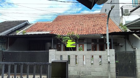 DIJUAL RUMAH DI MARGACINTA LOKASI STRATEGIS