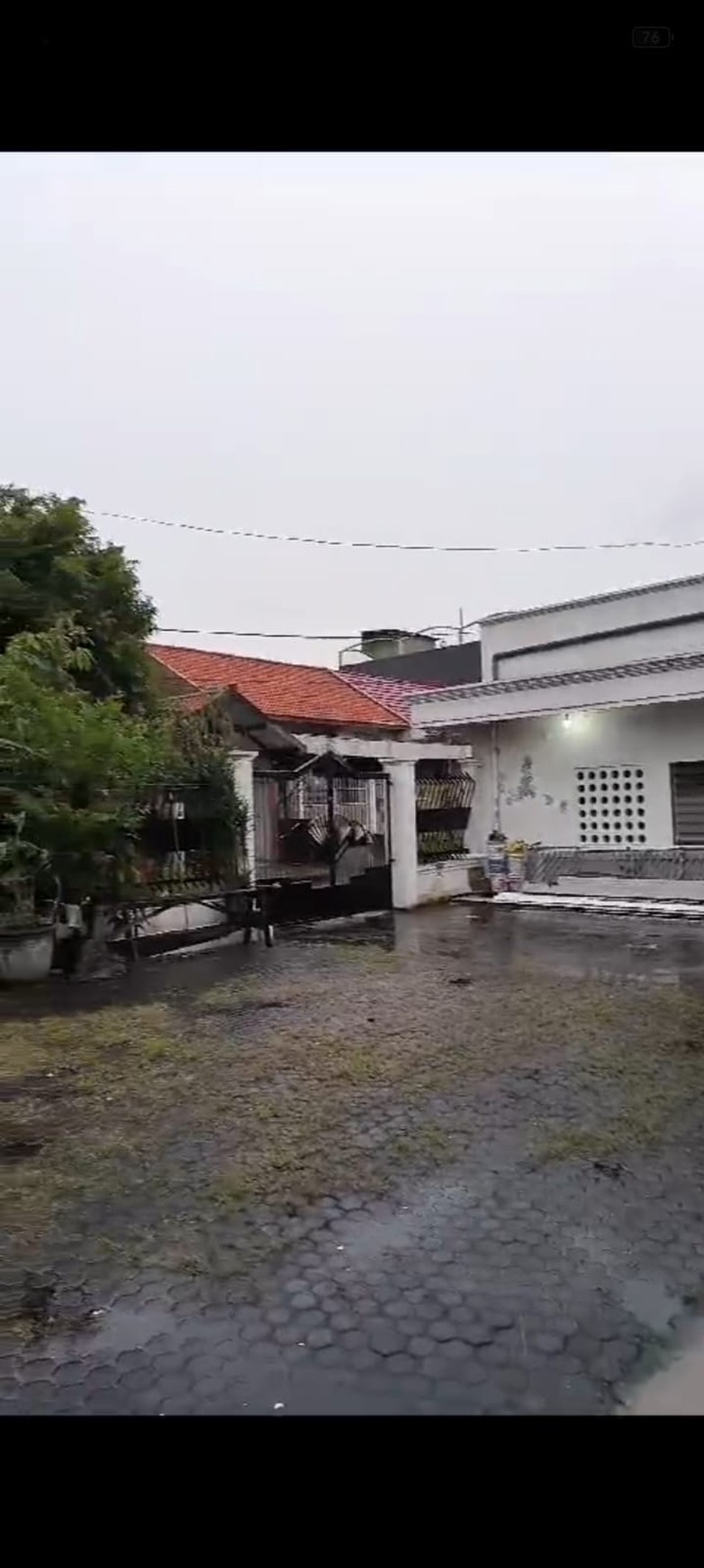 Dijual Rumah Hook Jl. Darmo Baru Barat
