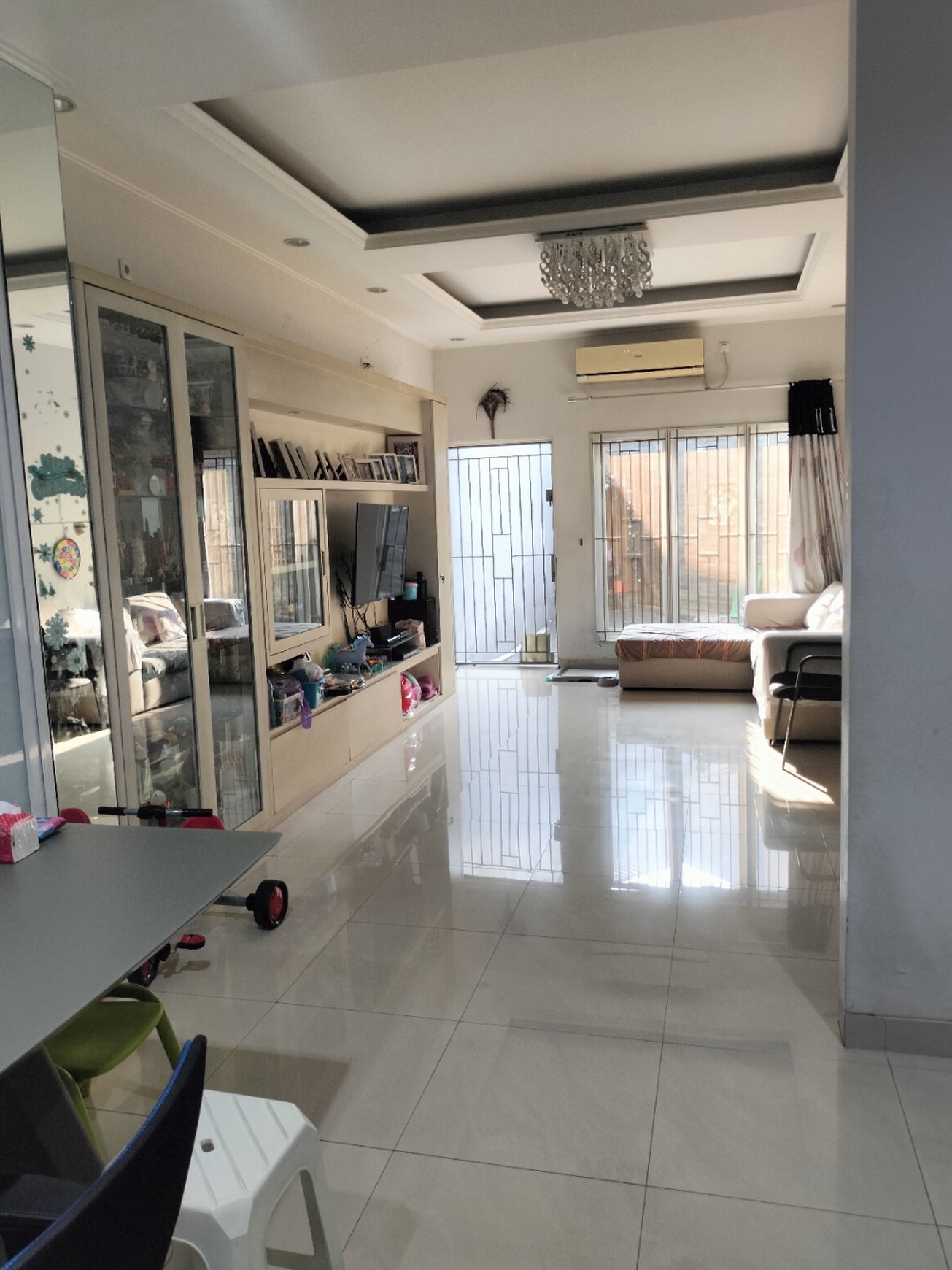 Dijual Rumah Puri Beta 1 - Wujudkan Mimpi Hunian Sempurna di Puri Beta 1