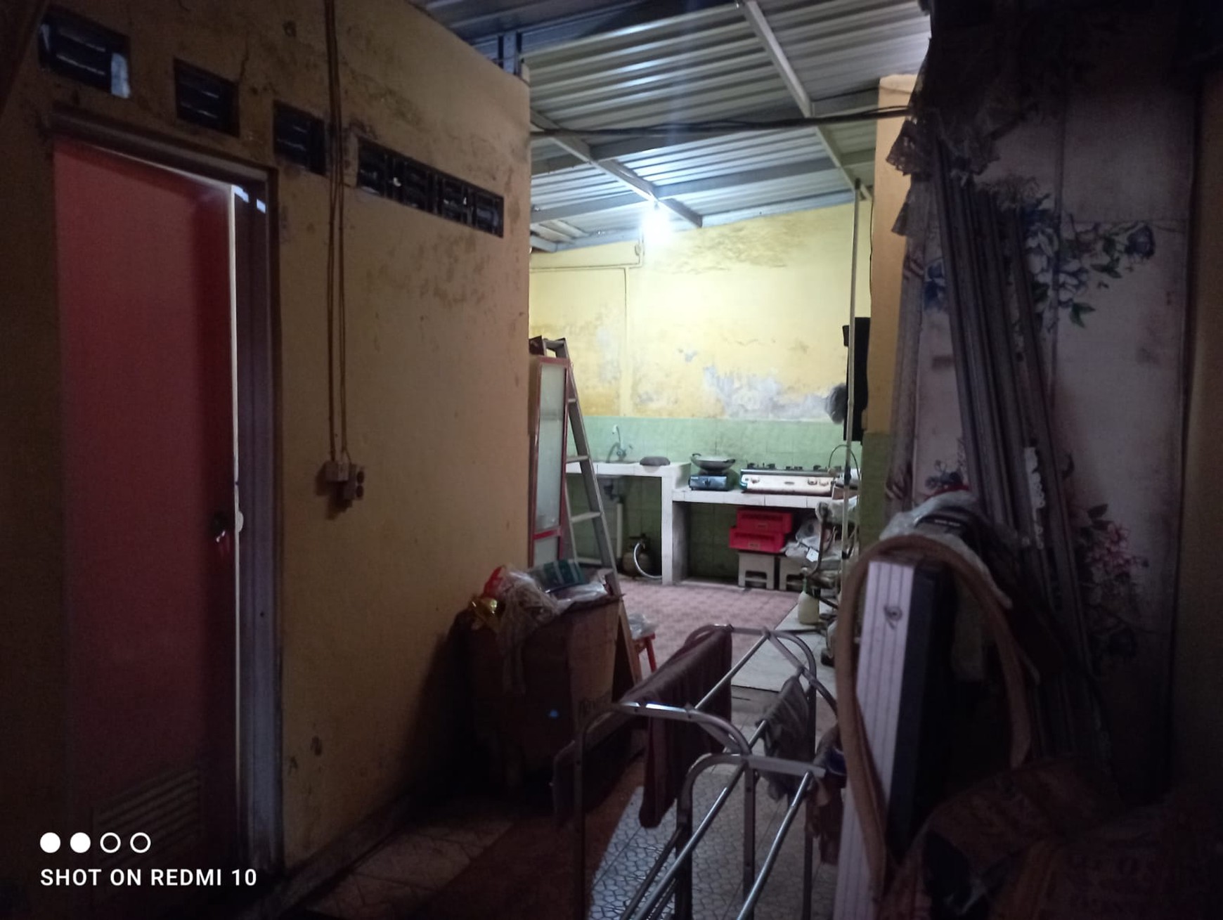 Rumah 5 Kamar Tidur Dekat Bandara Adisucipto Purwomartani Kalasan Sleman