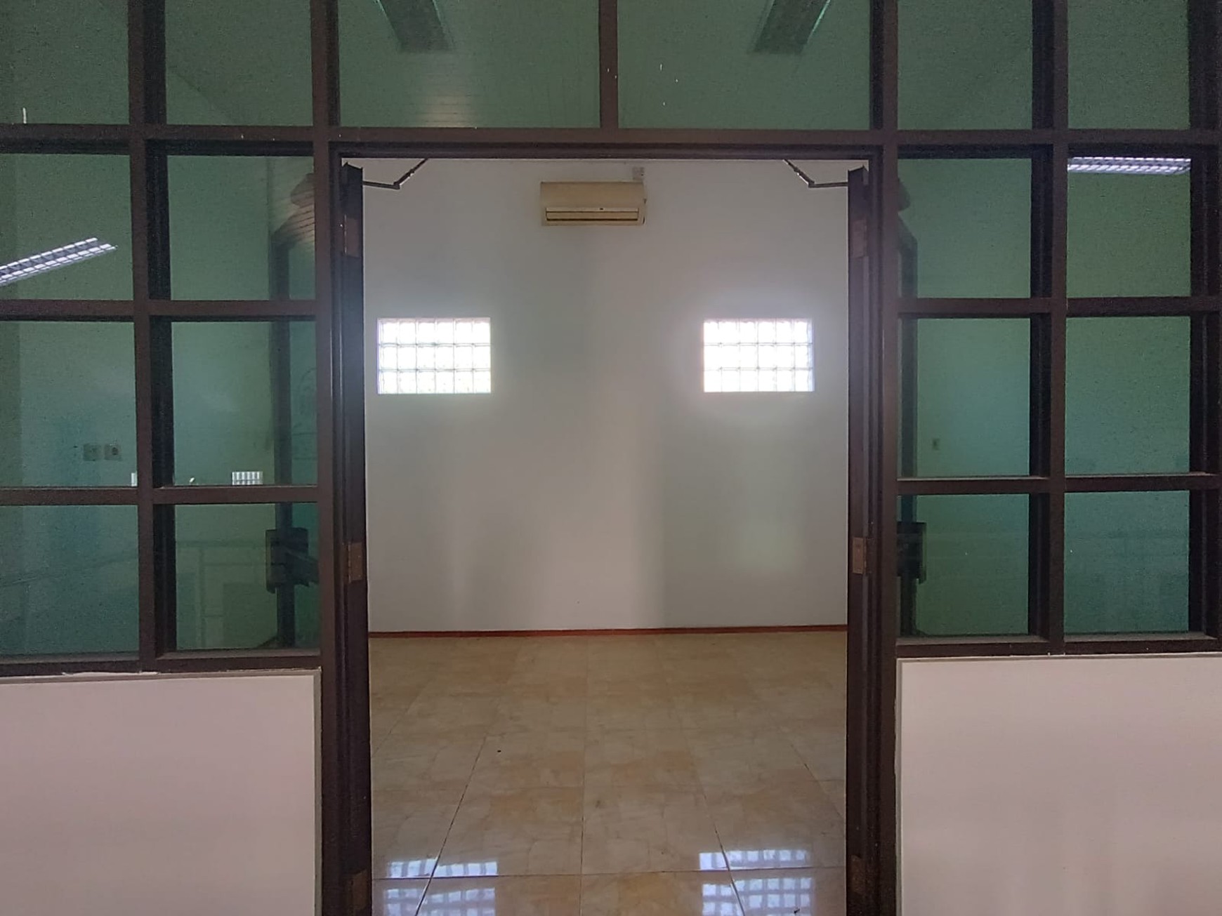 Ruang Usaha Lokasi Stategis Dijalan Magelang KM 10 Tridadi SLeman