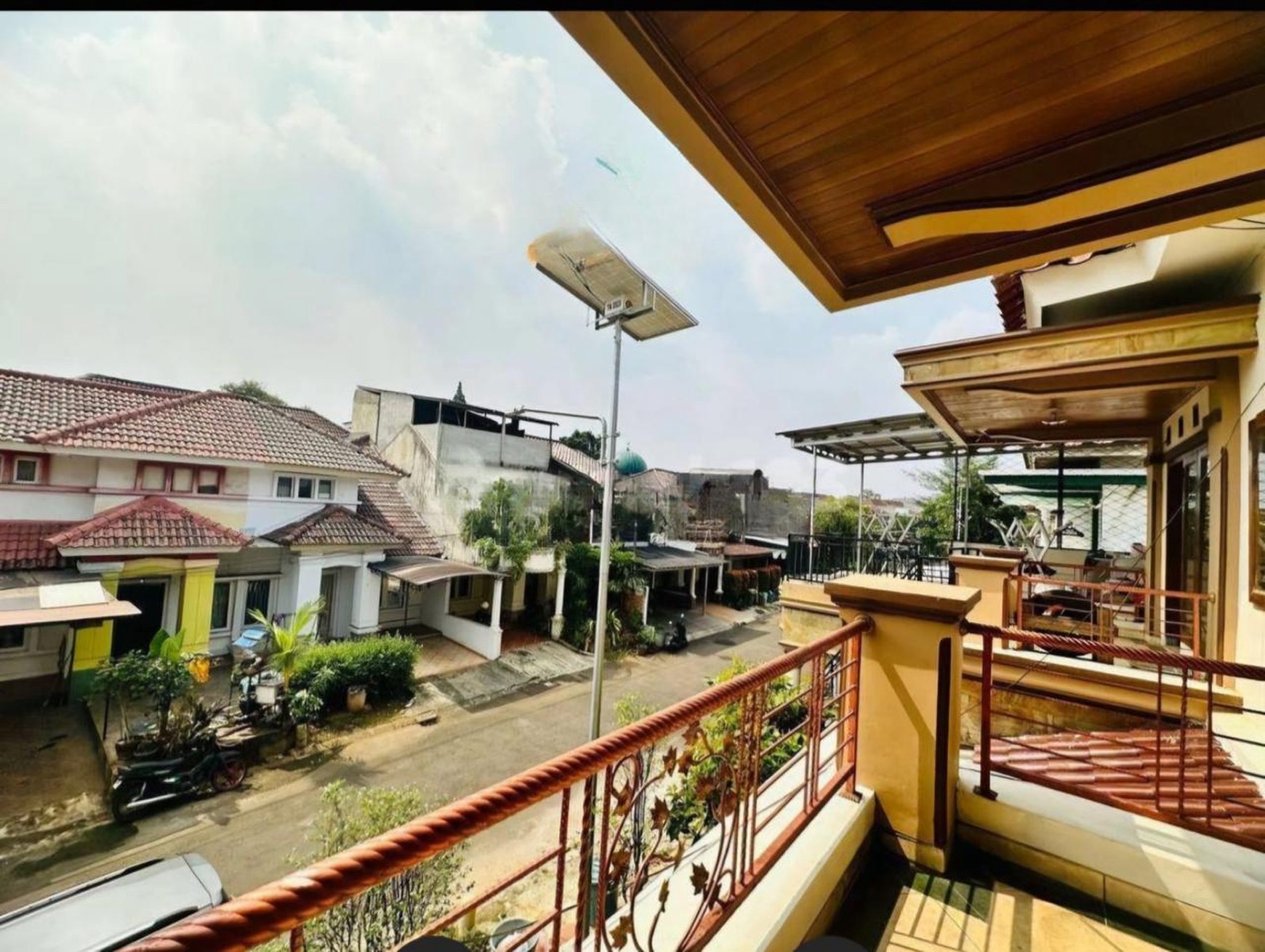 DIJUAL RUMAH PREMIUM TERBAIK LARANGAN-CILEDUG PURI BETA 4.95m (NEGO)